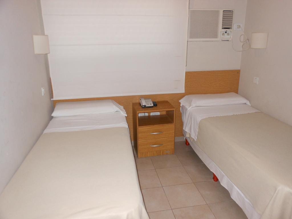 Hotel Diamante Resistencia Exterior photo